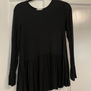 Cinched black shirt